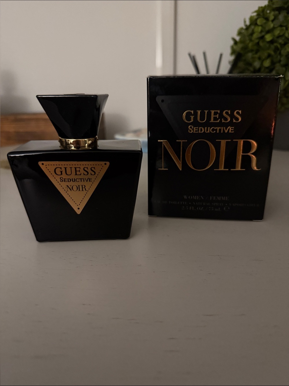 Guess Seductive Noir Women's Fragrance - Black & Gold